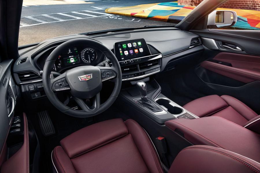 Торпедо Cadillac CT4 28T 2020 года  (CN) (фото 22 из 31)